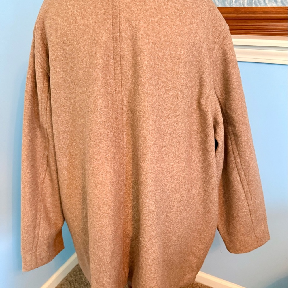 🧥 Chic Tan Double-Breasted Pea Coat - Picture 3 of 8